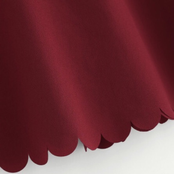 Scalloped Edge Shift Dress - Picture 3 of 5